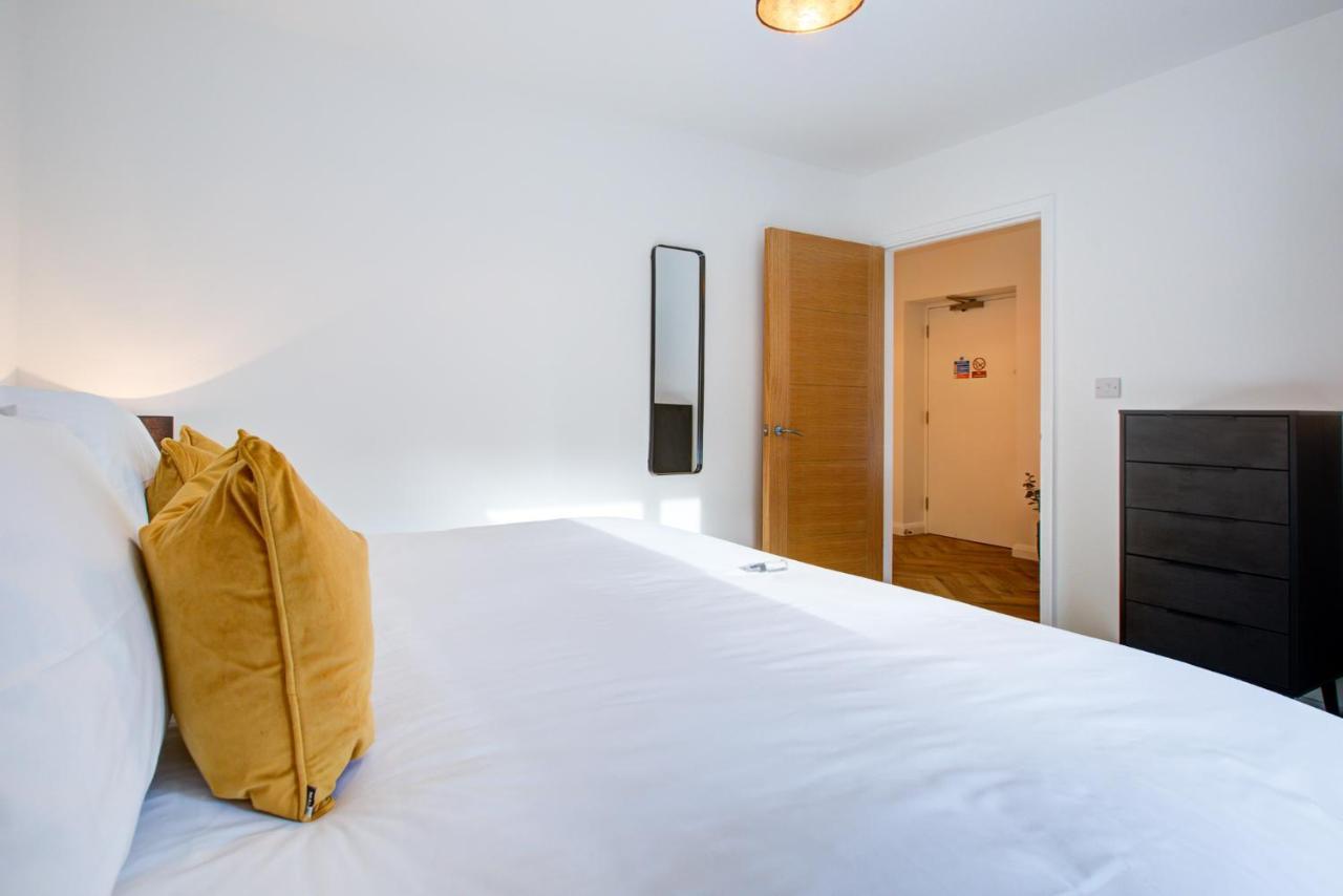 Hybrid Resi - London, Mitcham Close To Tooting And Wimbledon Luaran gambar
