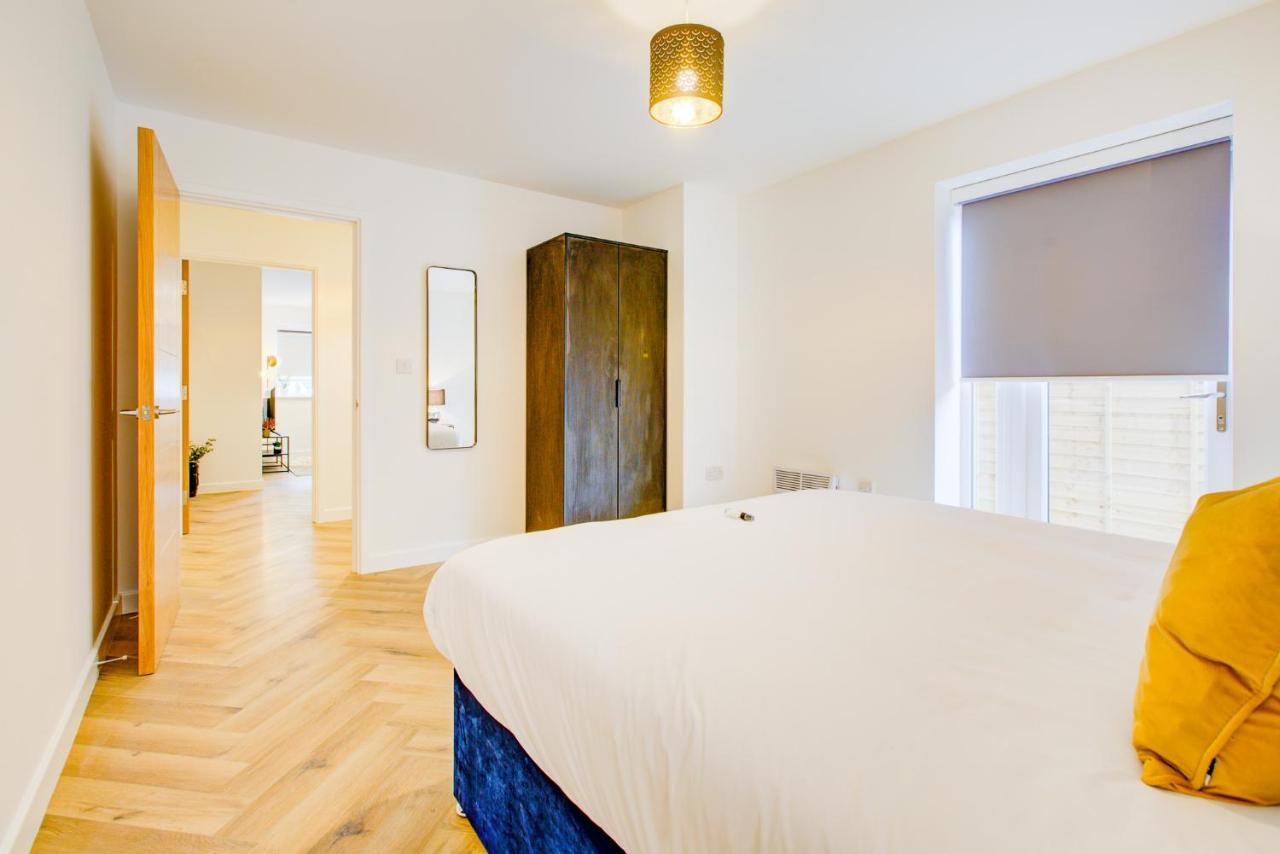 Hybrid Resi - London, Mitcham Close To Tooting And Wimbledon Luaran gambar